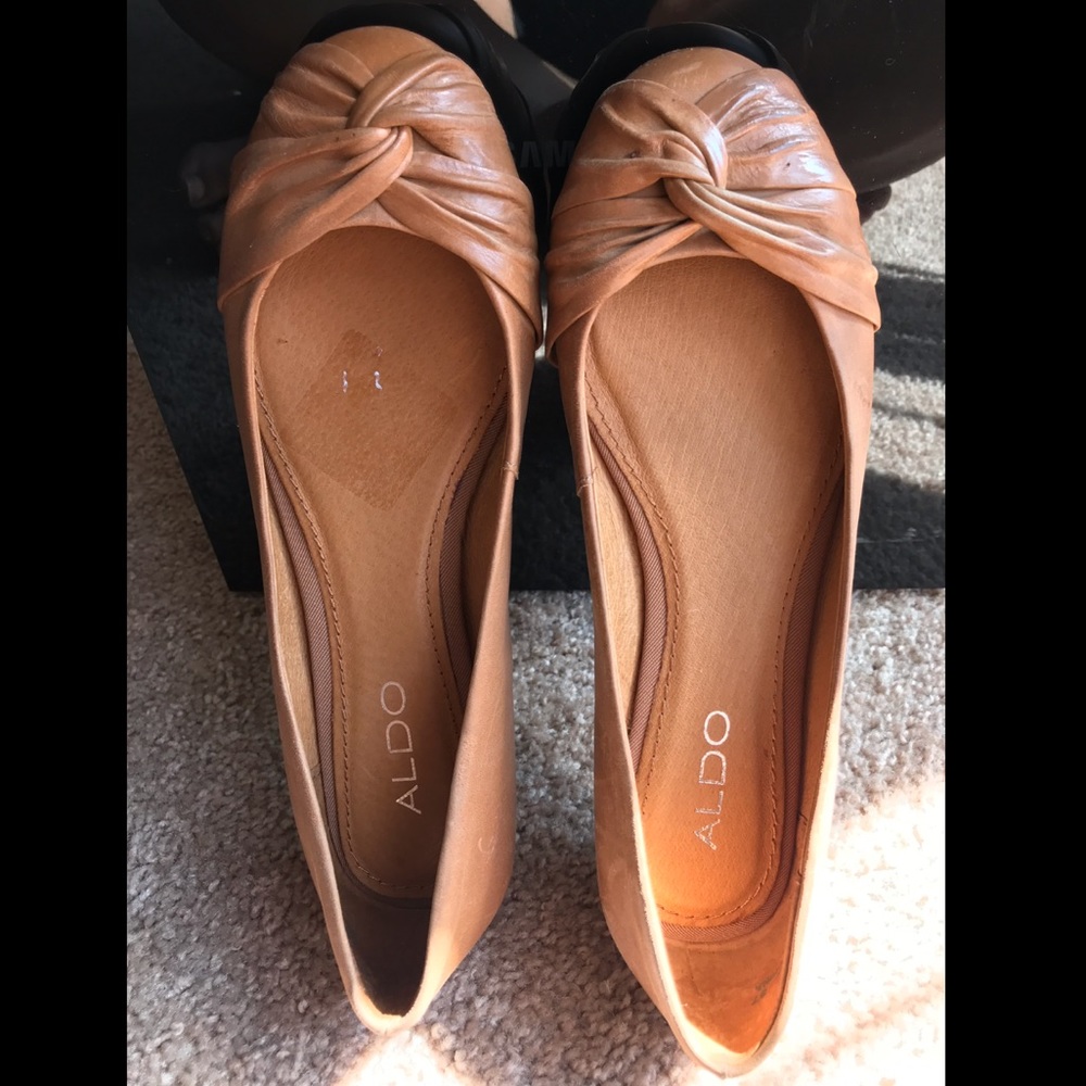 Aldo Fruity Leather Round Toe Twist-Knot Ballet Flat